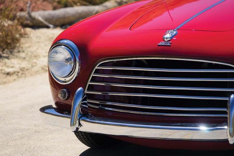 Детали экстерьера Siata-Ford 208S Cabriolet Speciale 1952 года  (фото 24 из 26)